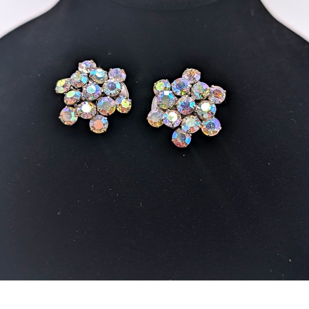 Vintage Aurora Borealis Rhinestone Clip Back Earrings Iridescent Silver Tone‎